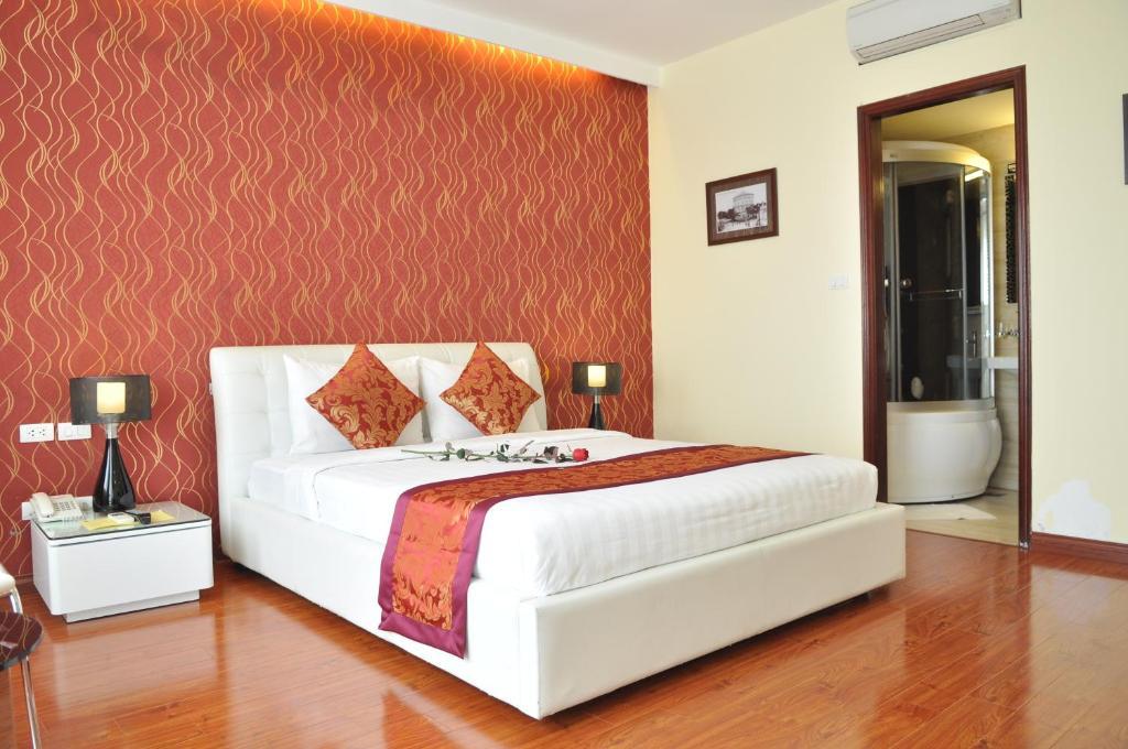 Hanoi Legacy Hotel - Hoan Kiem Room photo